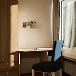 Appartement P24 *